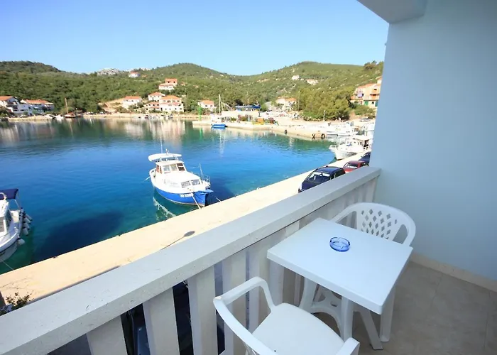 Double 8144b 3* Zaglav